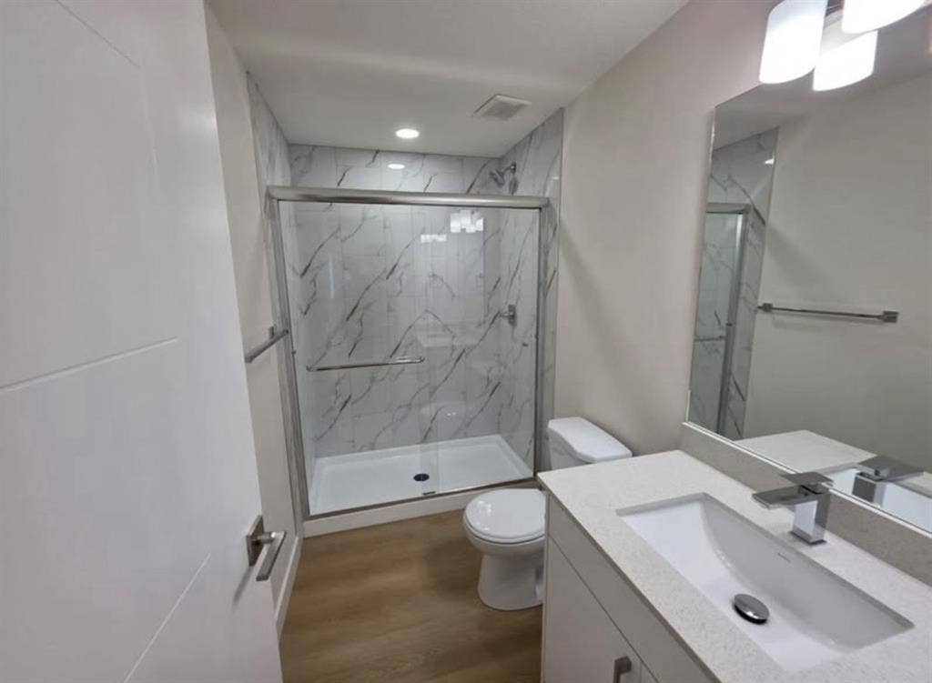 FOR STUDENTS AND PROFESSIONALS