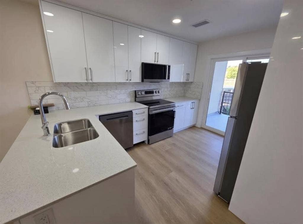 FOR STUDENTS AND PROFESSIONALS