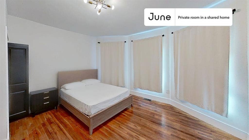 5 BR in Boston