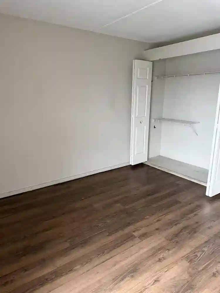 Room available for rent in Medford!