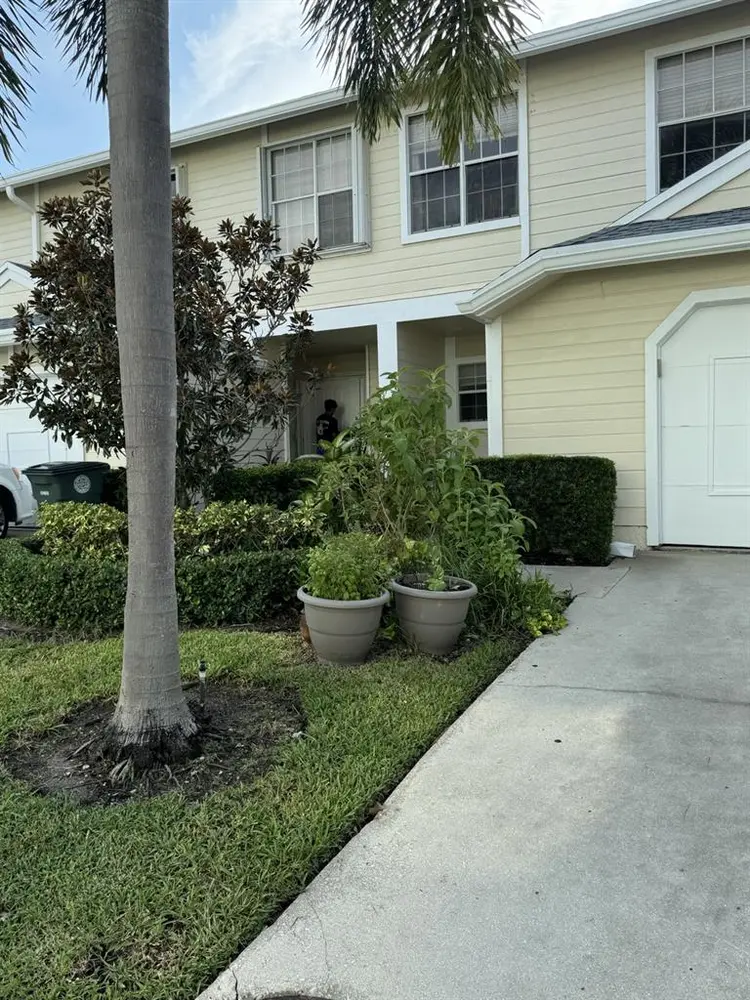 ROOM - с о п т а к т in my PHOTOS