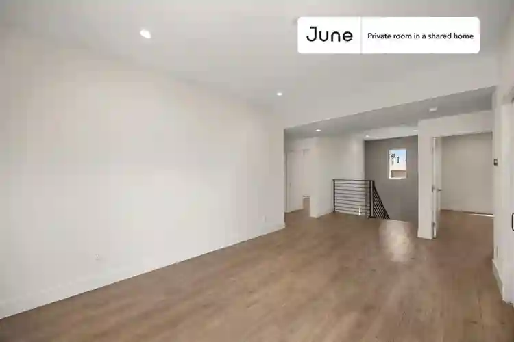 4 BR in Los Angeles