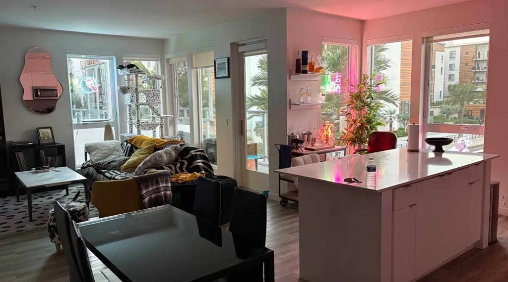 Marina del Rey -Available Jan 1st