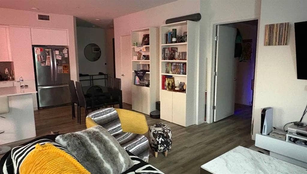 Marina del Rey -Available Jan 1st