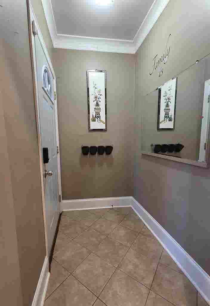 Clean Spacious Room Lovely Home