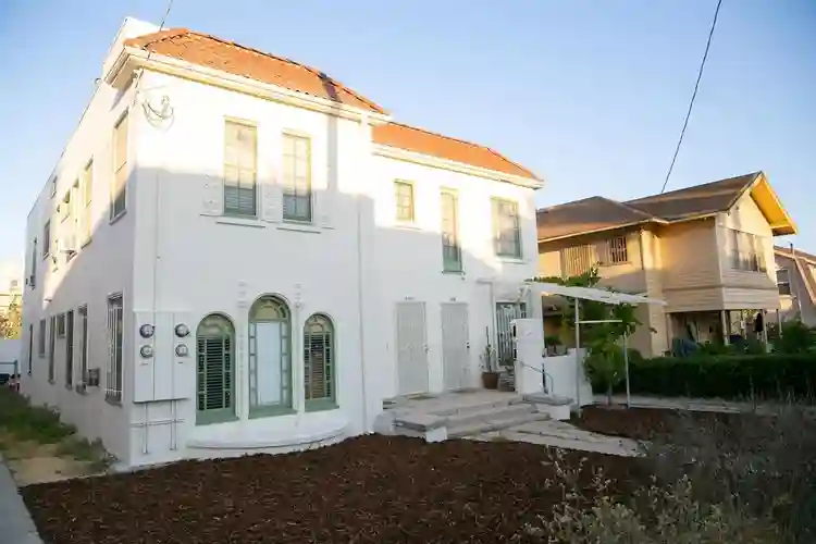 Creative 4plex | Room + Sauna