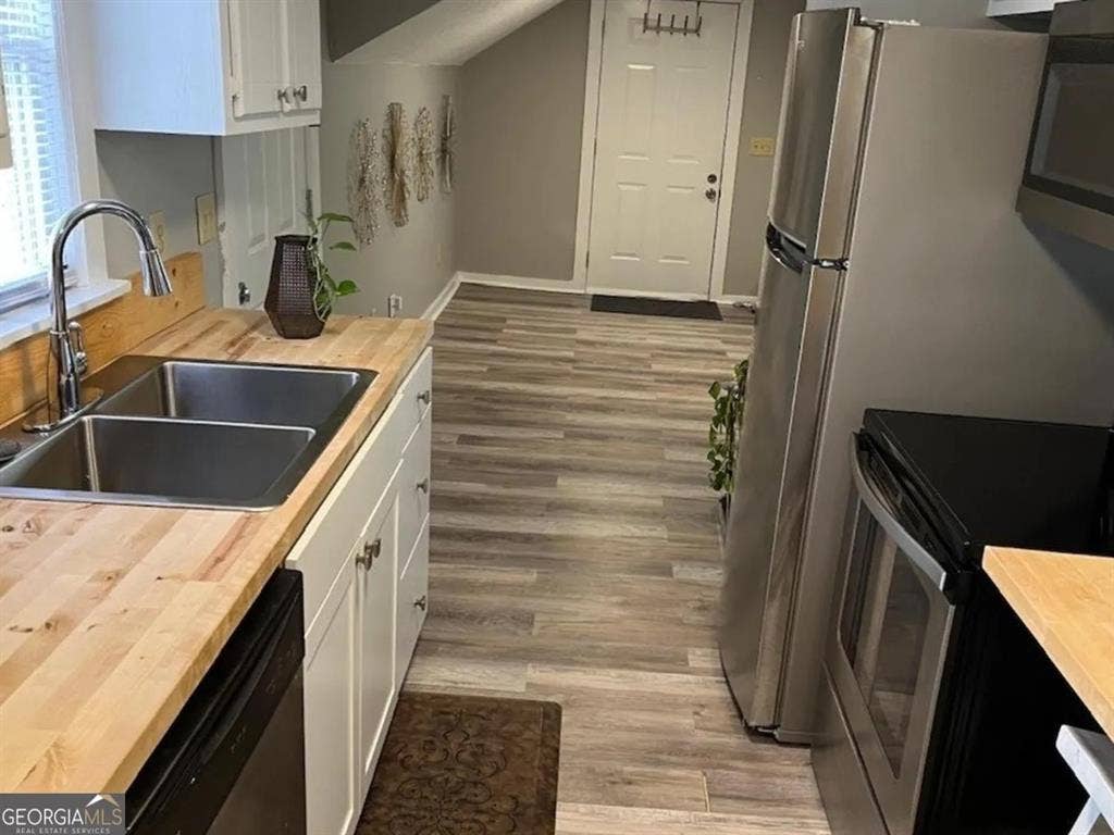 2 BR in Douglasville