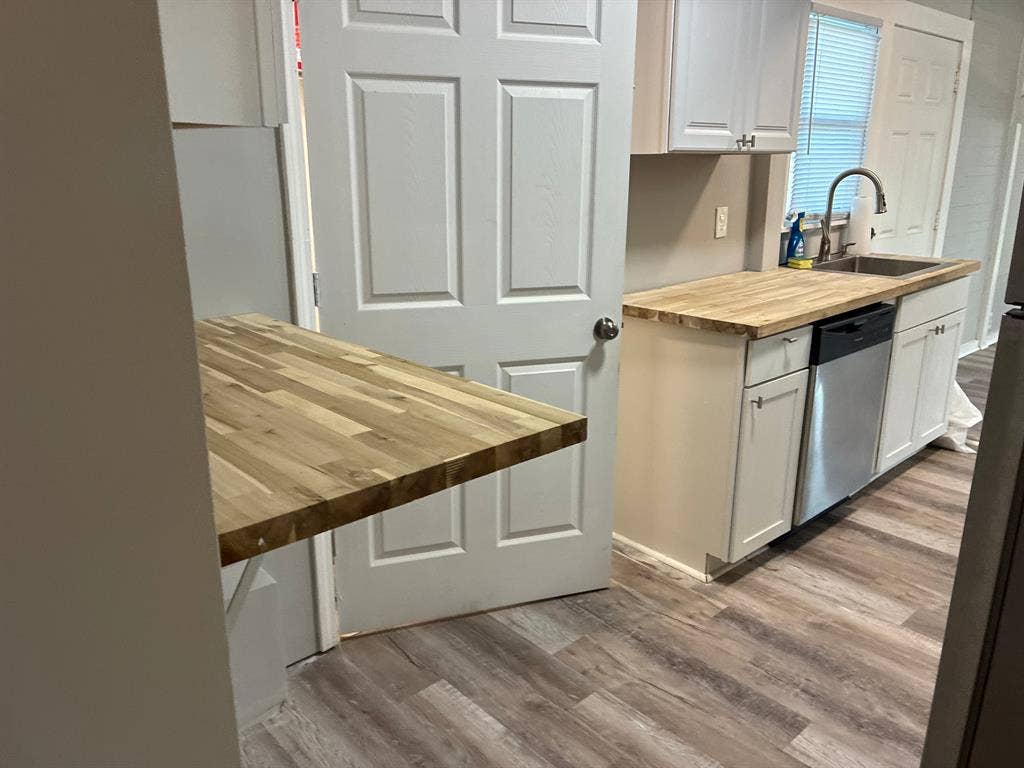 2 BR in Douglasville