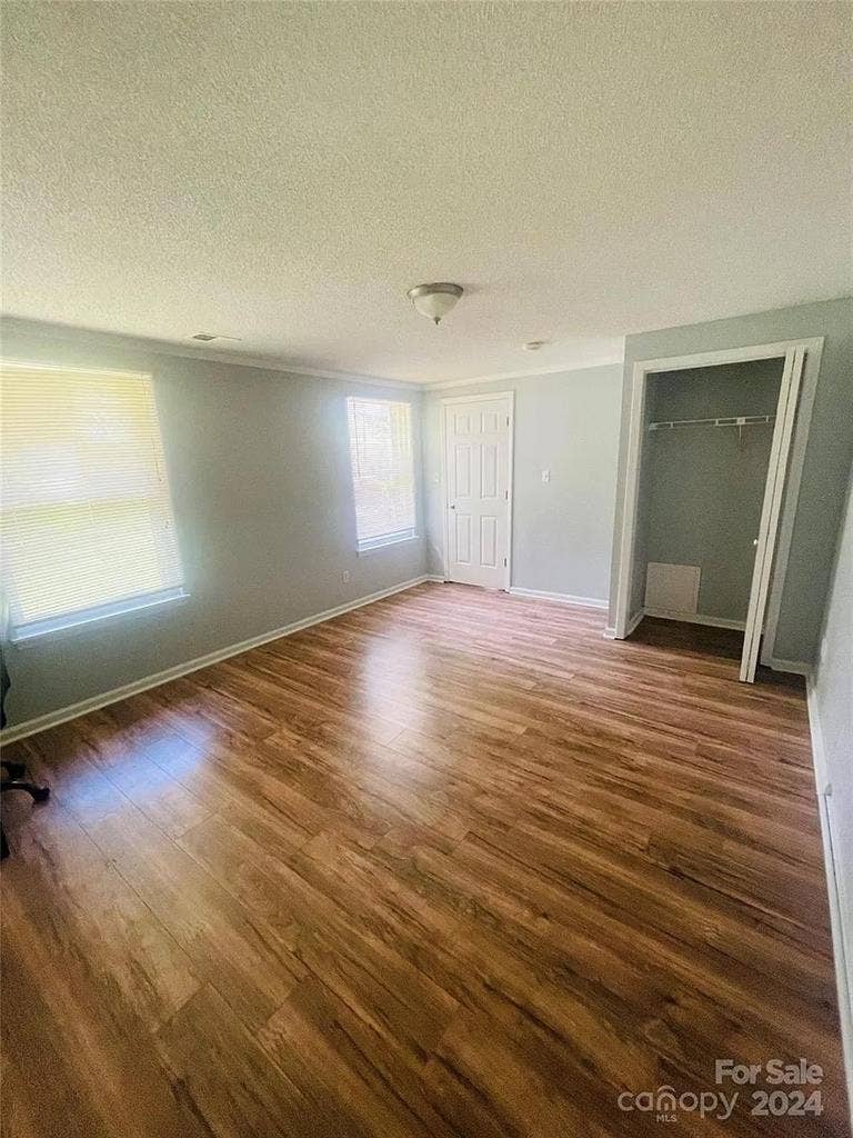 6 BR in Charlotte