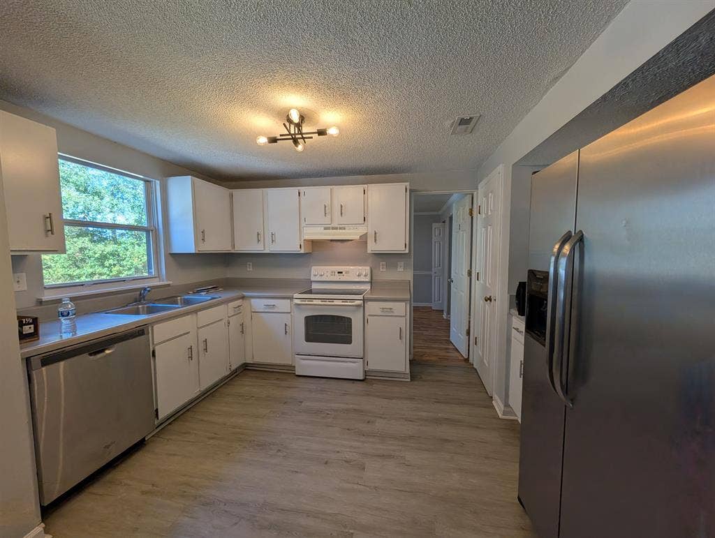 6 BR in Charlotte