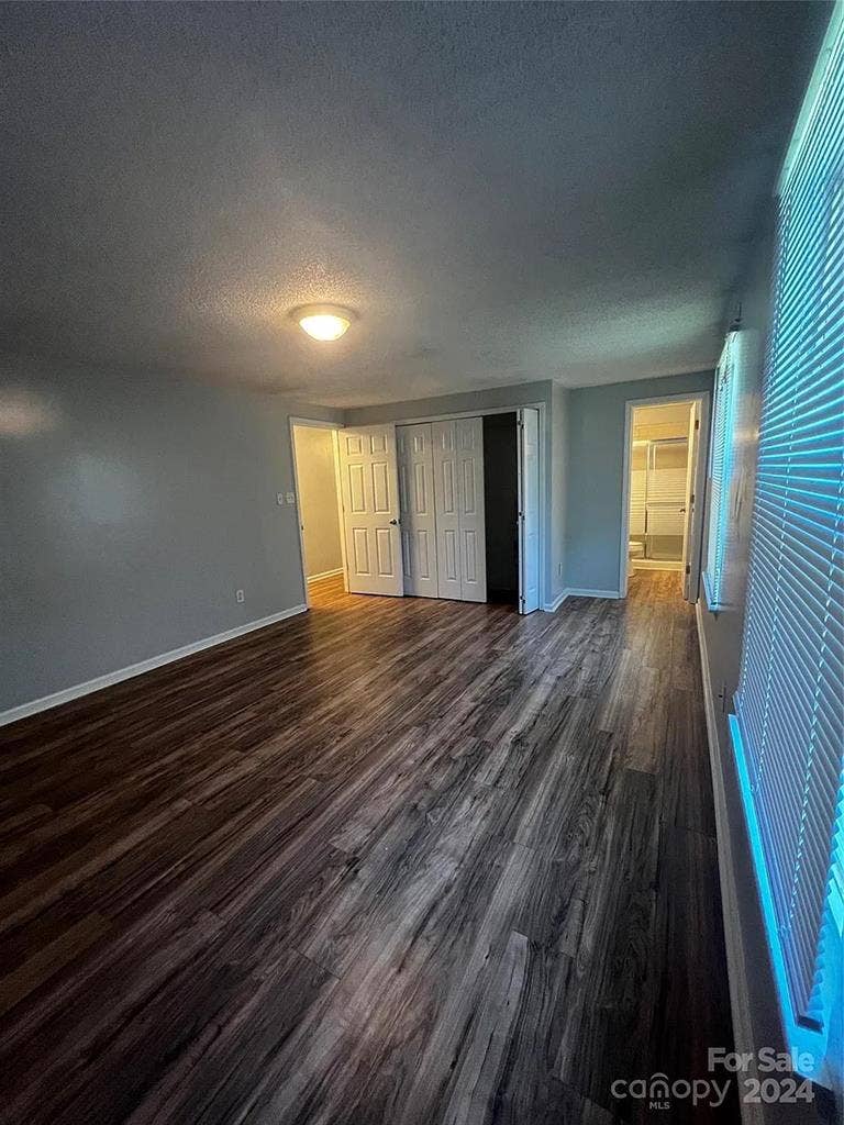 6 BR in Charlotte