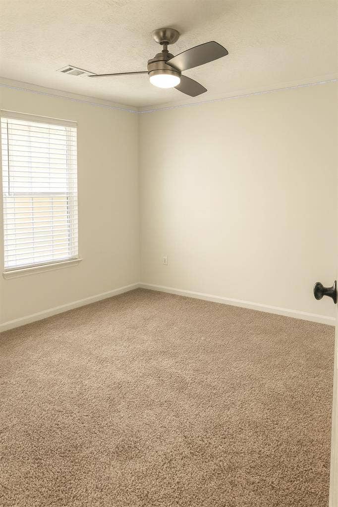 3 BR in Lawrenceville