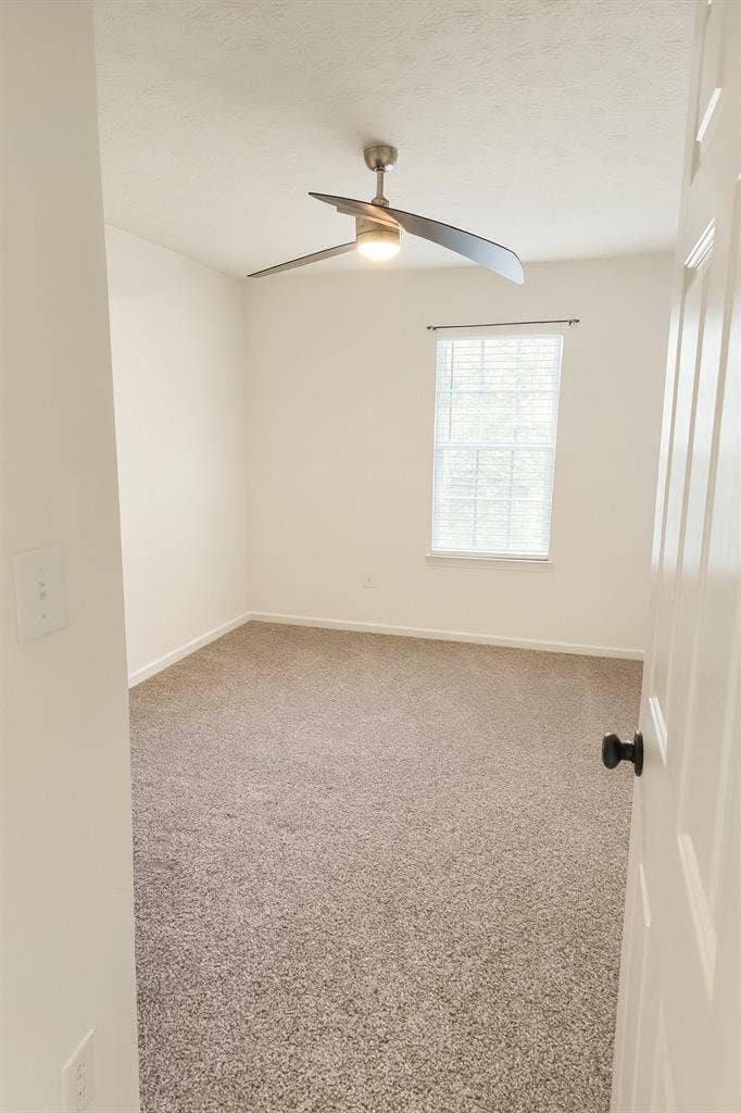 3 BR in Lawrenceville