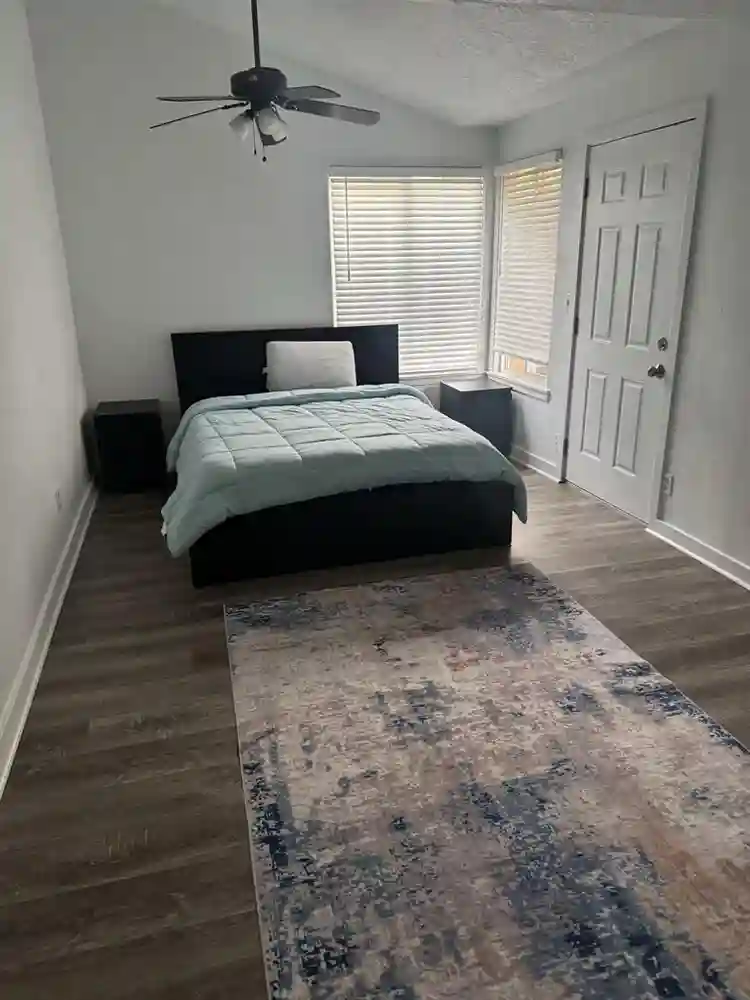 Room for rent in charming home