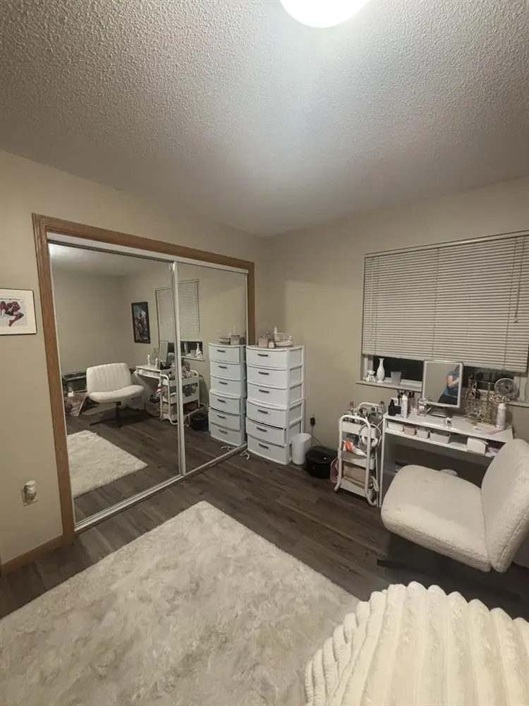 1 room Sublease for Spring