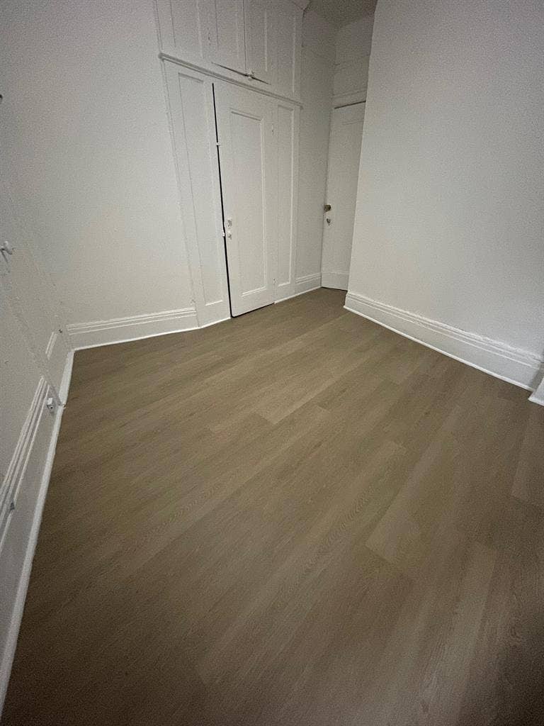 Great location and spacious room