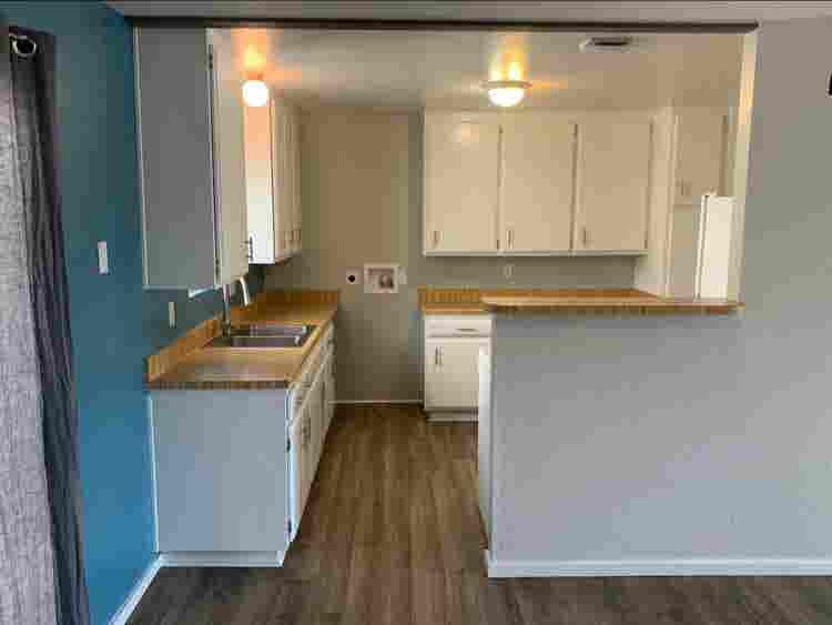 Room for rent in peaceful home