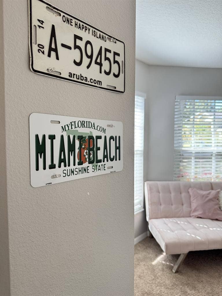 Beautiful  room Female only