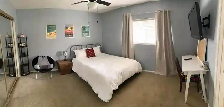 Master bedroom + bath
for rent