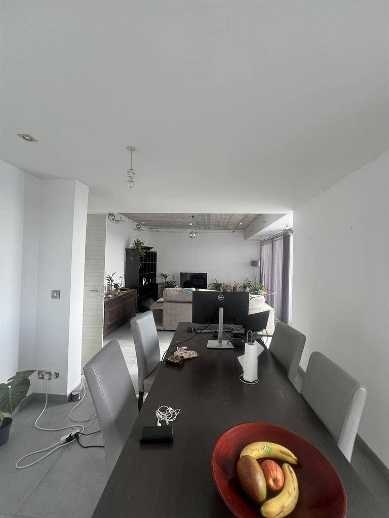 Room in Msida w/ Private Toilet