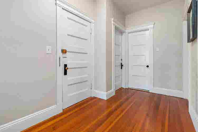 Charming Brookline Gem 3 bed/1 bath