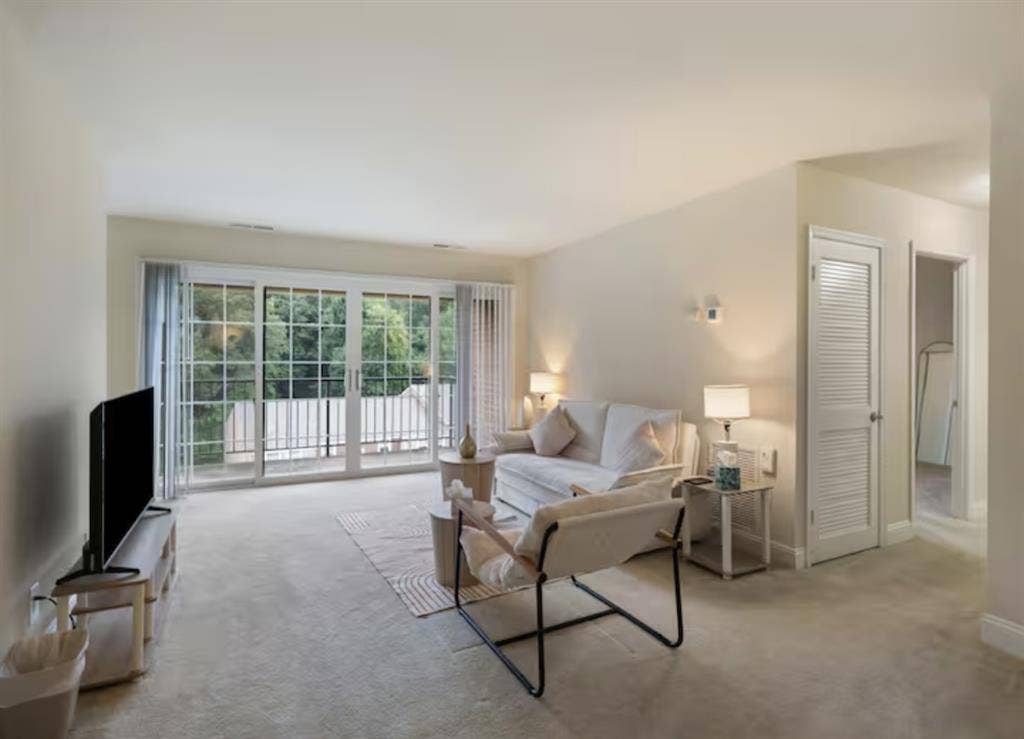 Furnished 1BR in Alexandria VA