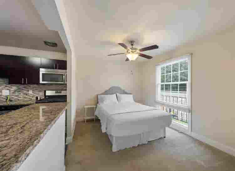 Furnished 1BR in Alexandria VA