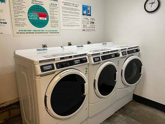 Brooklyn Heights - Jan 1 Move-In