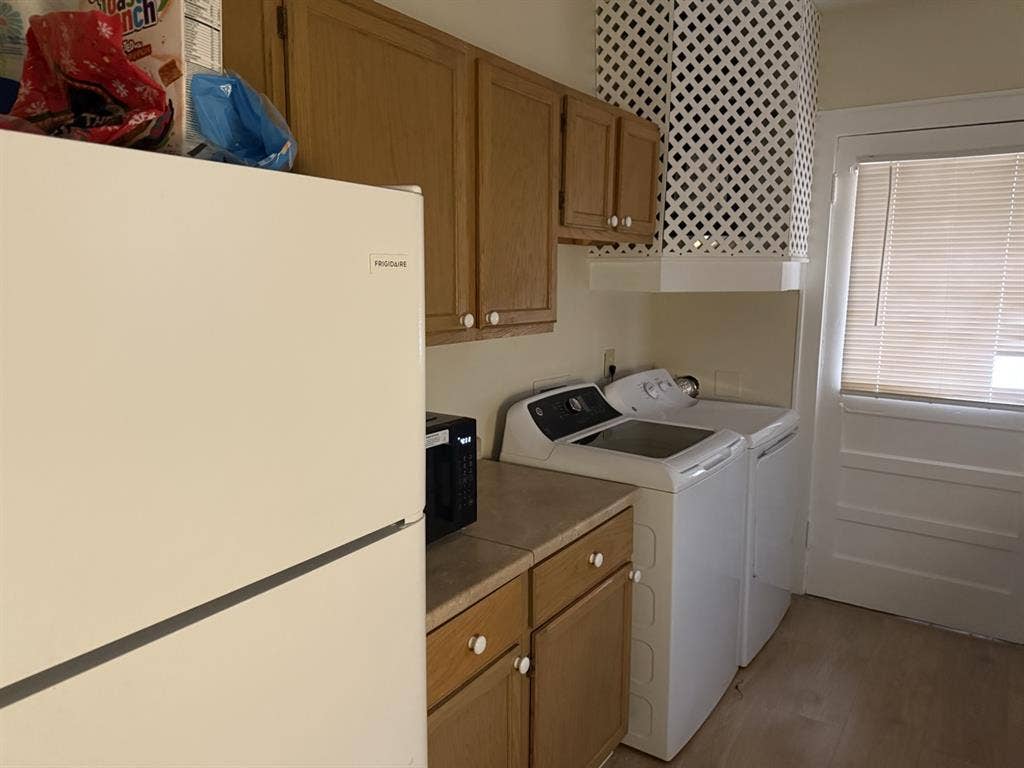 Unfurnished bedroom for rent