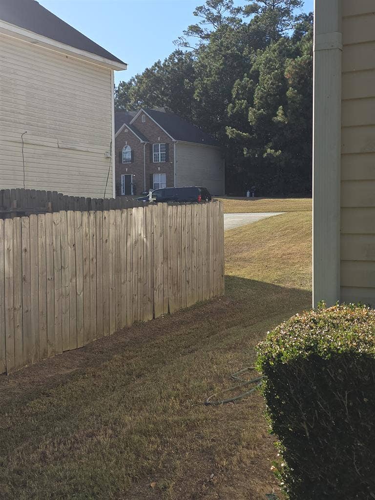 2 rooms for rent monthly