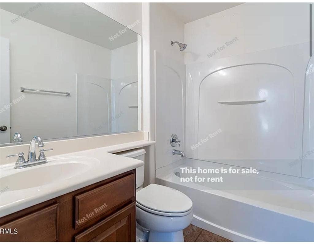 Looking for roommate EAST MESA