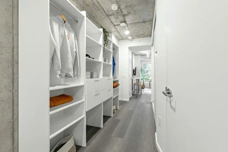 Downtown Ottawa Studio Sublet