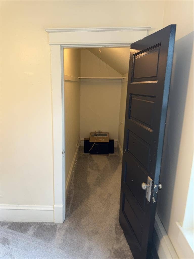 Room for rent in Elgin