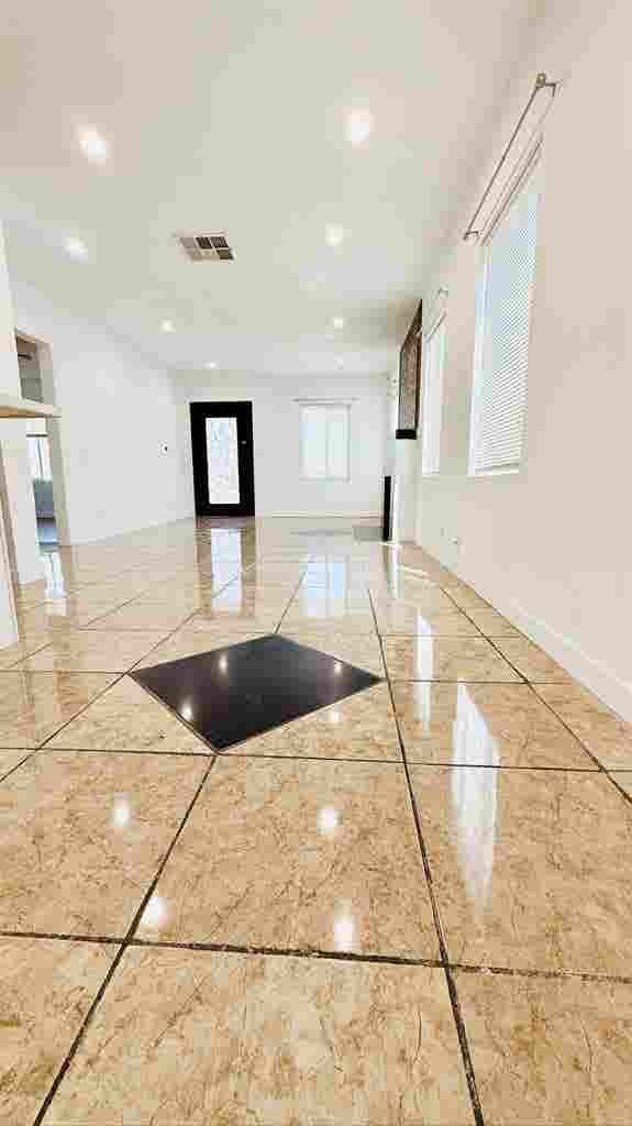 Nice Front House For Rent