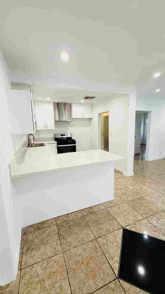 Nice Front House For Rent