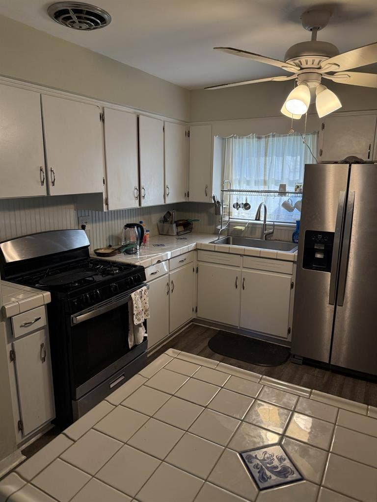 Private Room in a shared house