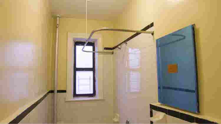 Female Roommate Wanted – BA