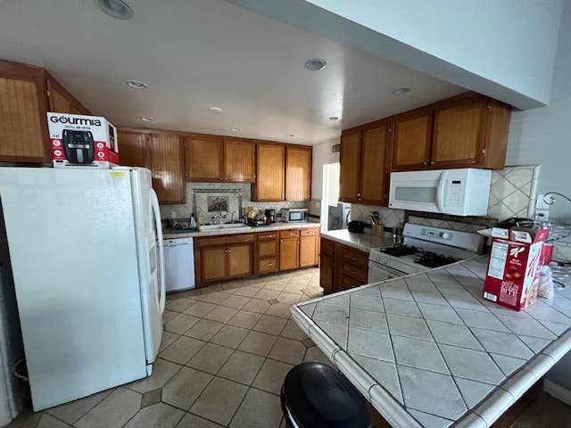 3 Bedrooms near Claremont colleges