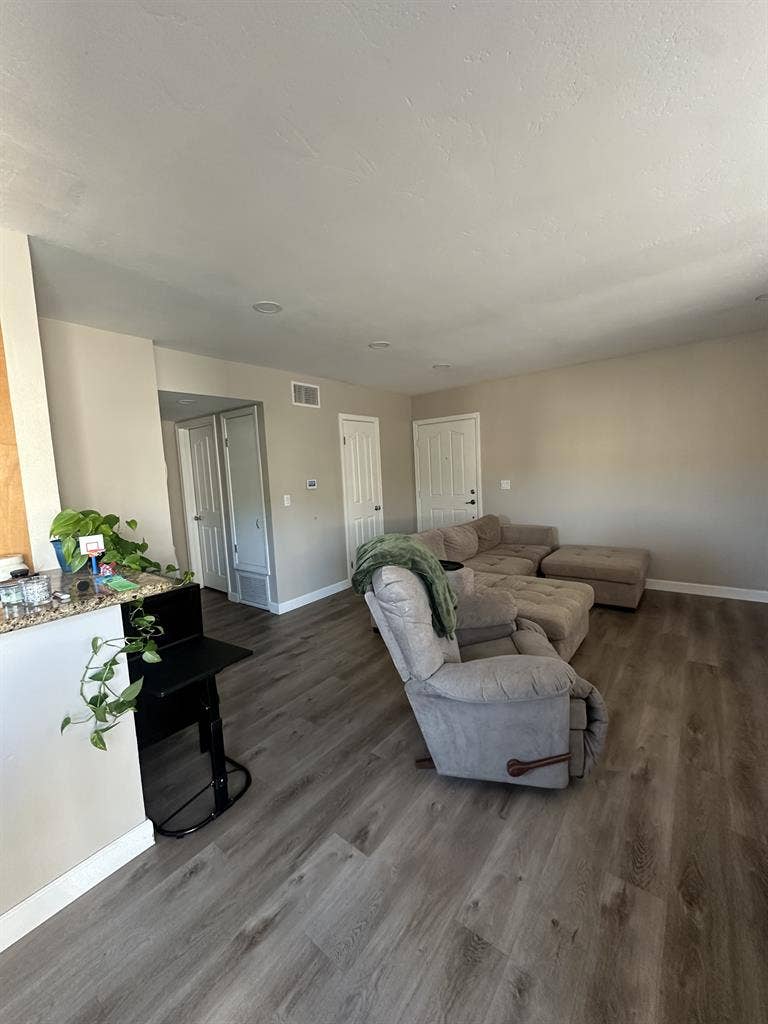 Fully Furnished Bed & Bath