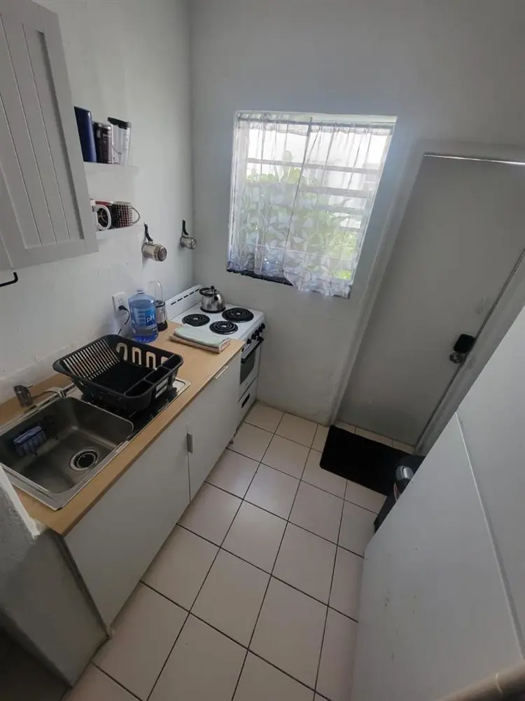 Shared Apts in Southbeach