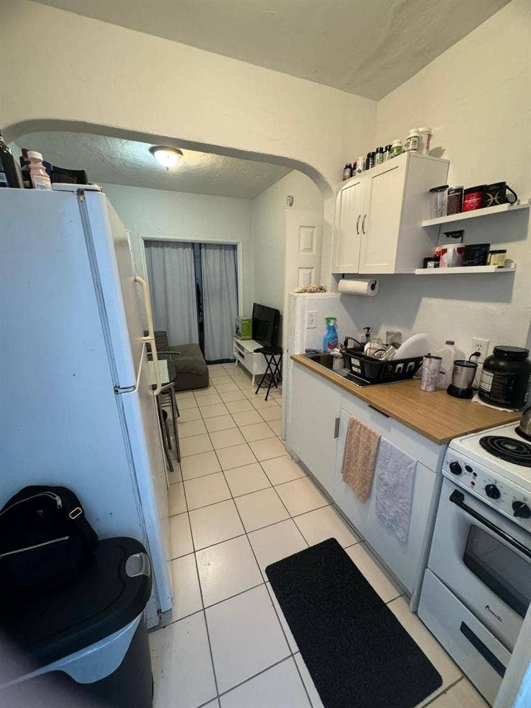 Shared Apts in Southbeach