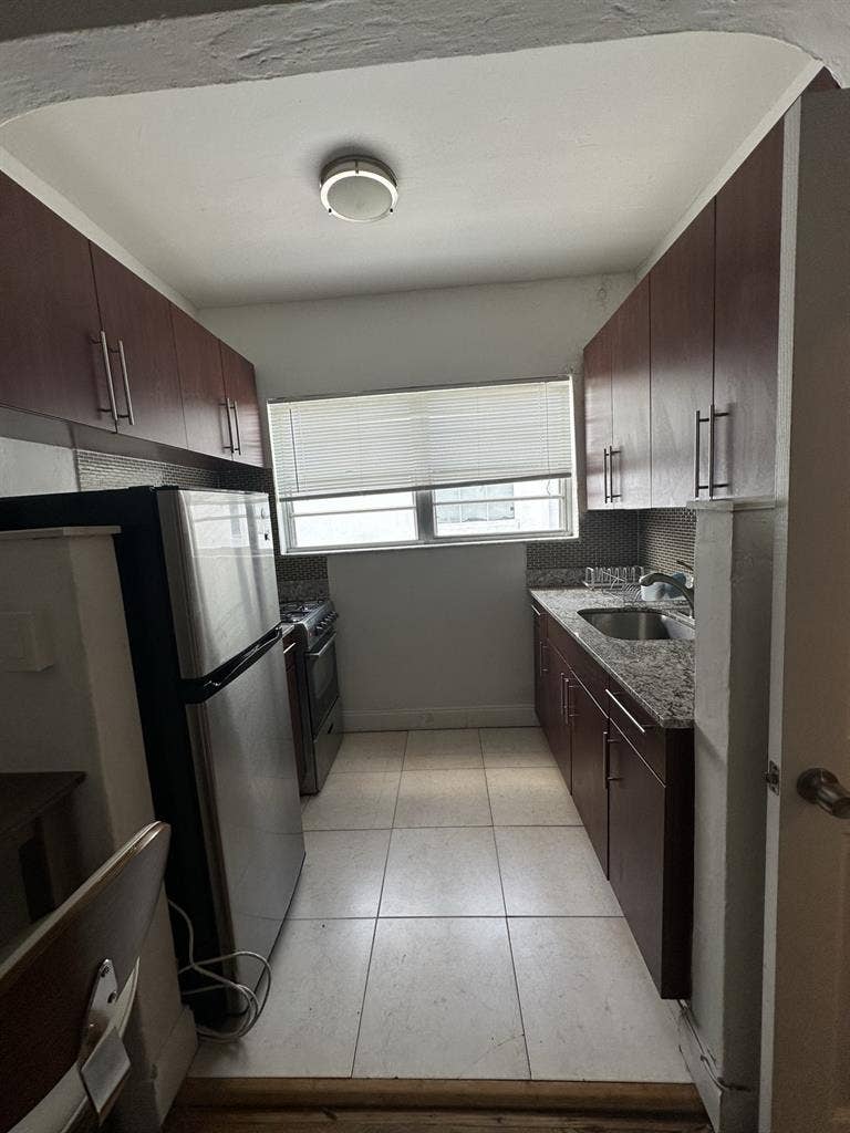 Shared Room in Southbeach