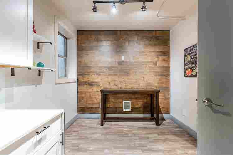 Helen apt (shared bathrooms only)