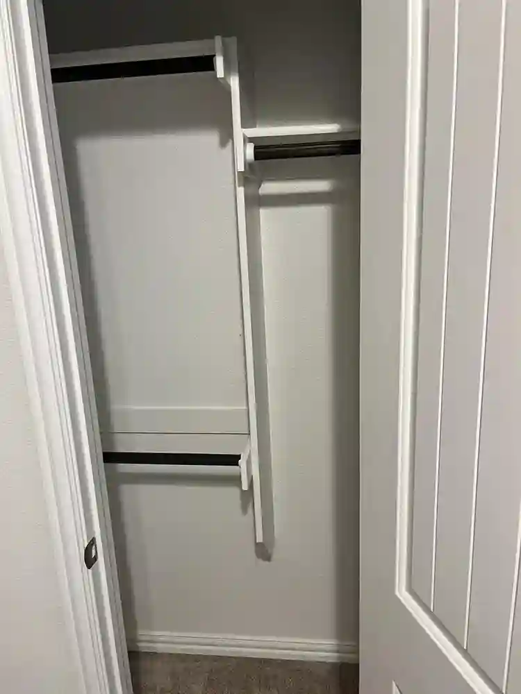 Looking for a room mate