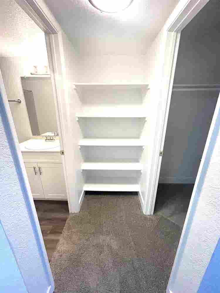 Woodlands Village Apartments Studio