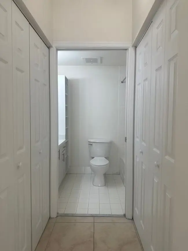 Furnished Apartment Sublease