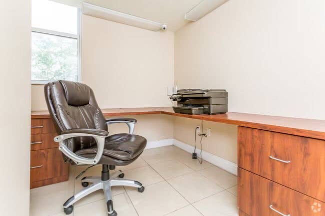 Furnished Apartment Sublease