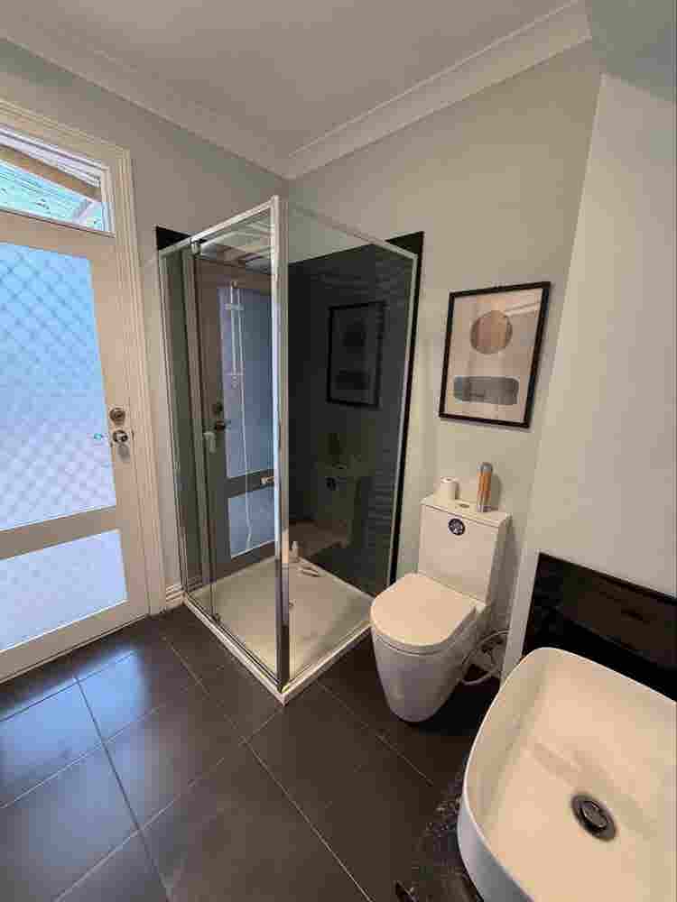 Spacious Room in Williamstownn