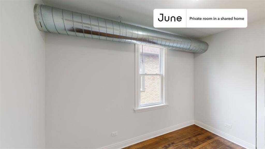 4 BR in Chicago