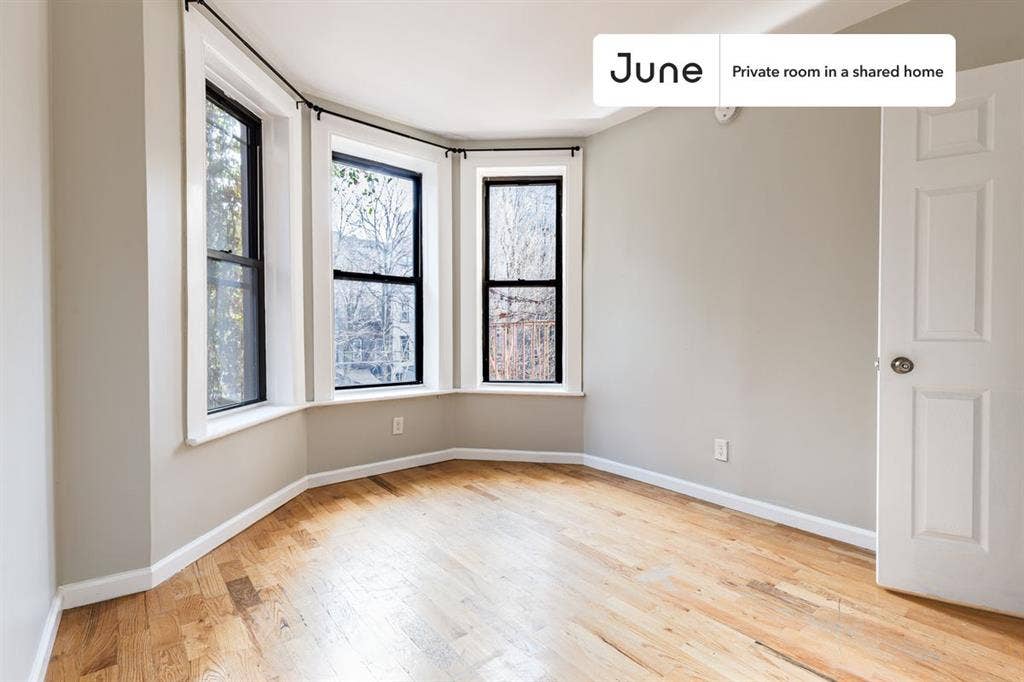 4 BR in New York City
